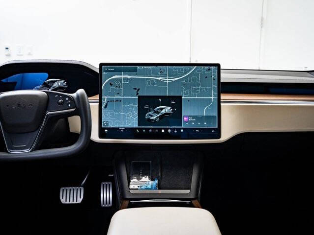 2021 Tesla Model S Plaid