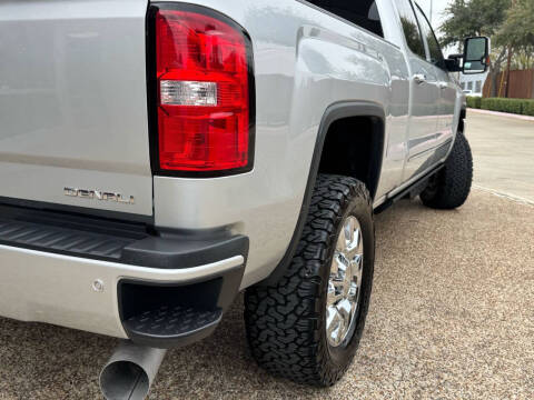 2018 GMC Sierra 2500HD Denali