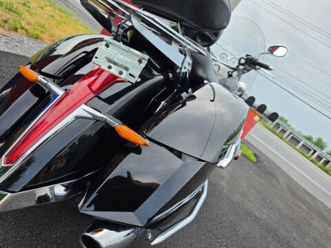 2011 Victory Cross Roads