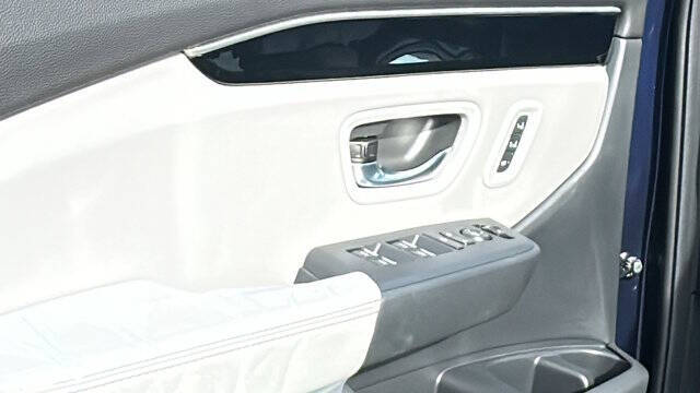 2025 Honda Pilot Touring