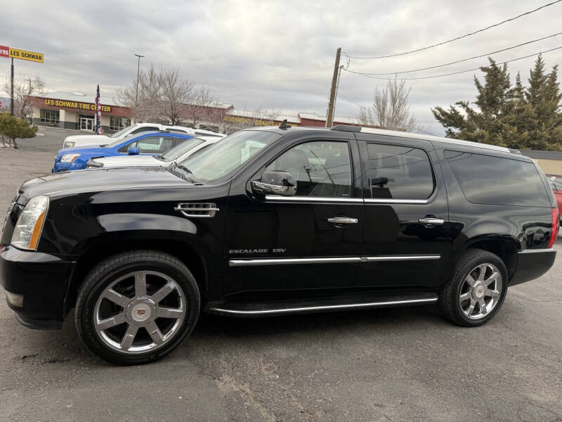 2014 Cadillac Escalade ESV for sale at RenoCarma.com in Reno NV