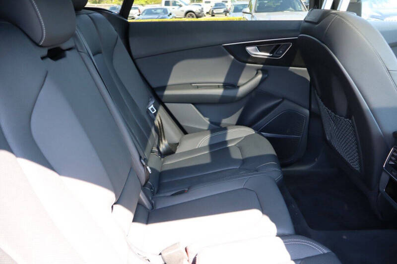 2019 Audi Q8 quattro Premium Plus 55 TFSI