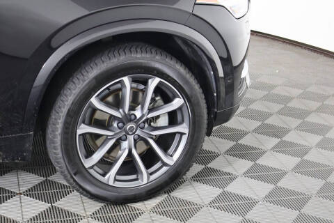 2018 Volvo XC90 T6 Momentum