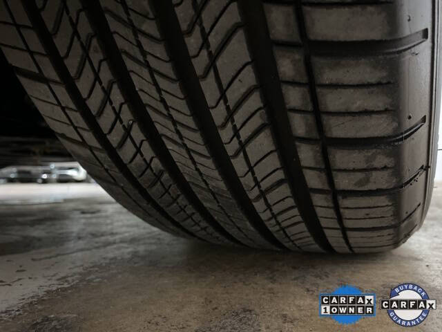 2024 Genesis GV60 Standard