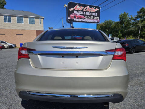 2014 Chrysler 200 LX