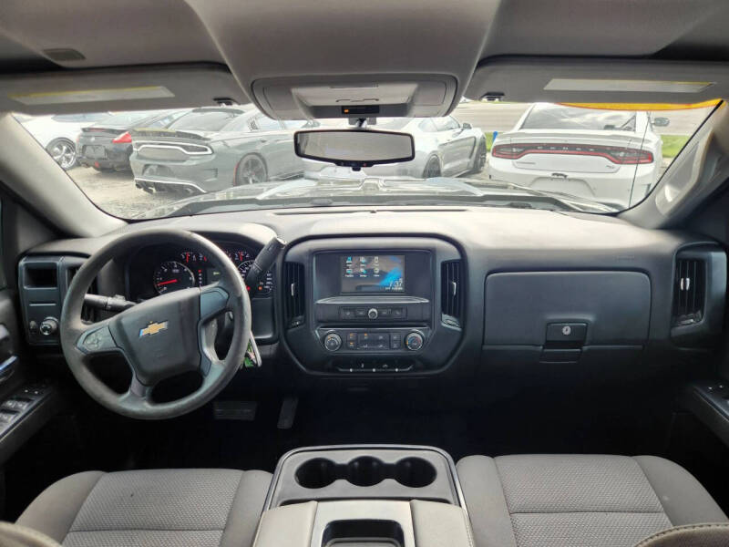 2018 Chevrolet Silverado 1500 Custom