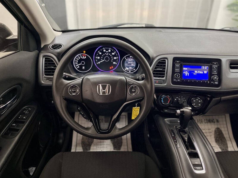 2017 Honda HR-V LX