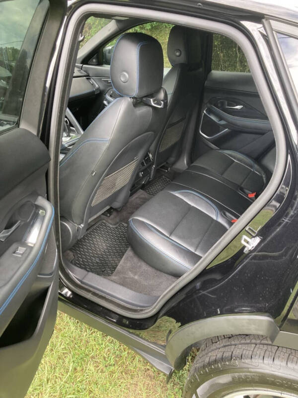 2019 Jaguar E-PACE P300 R-Dynamic SE