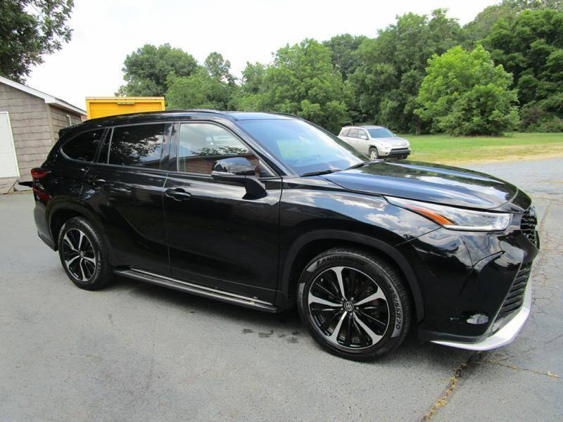 2022 Toyota Highlander XSE