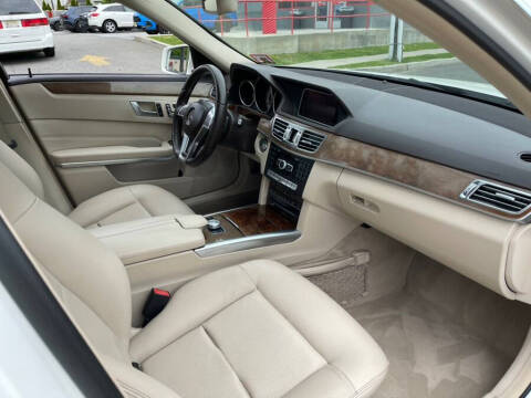 2014 Mercedes-Benz E-Class