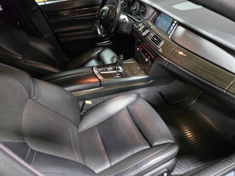 2013 BMW 7 Series