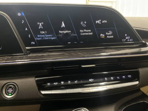 2022 Cadillac Escalade ESV Premium Luxury