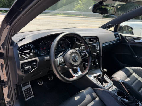 2016 Volkswagen Golf GTI SE