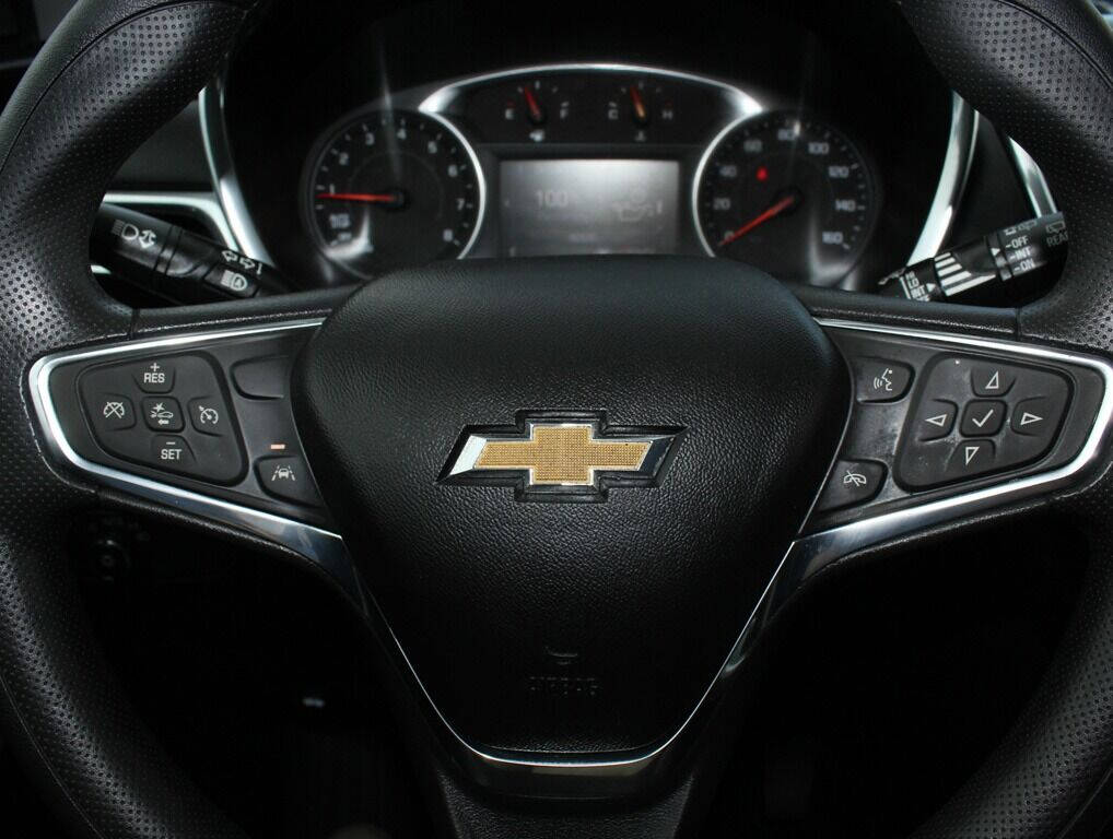 2021 CHEVROLET Equinox SUV / Crossover - $20,495