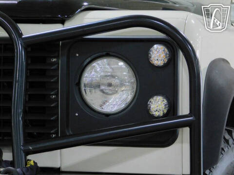 1986 Land Rover Defender