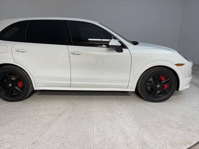 2014 Porsche Cayenne Turbo
