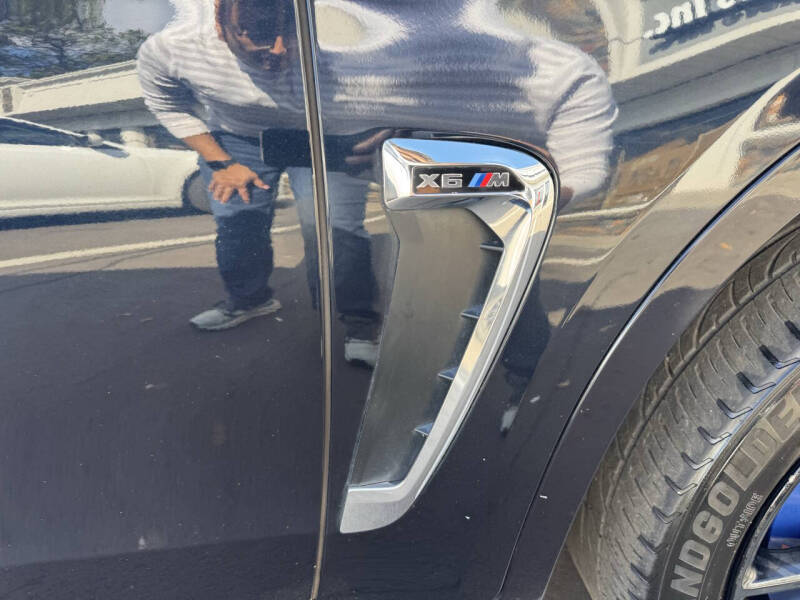 2017 BMW X6 M