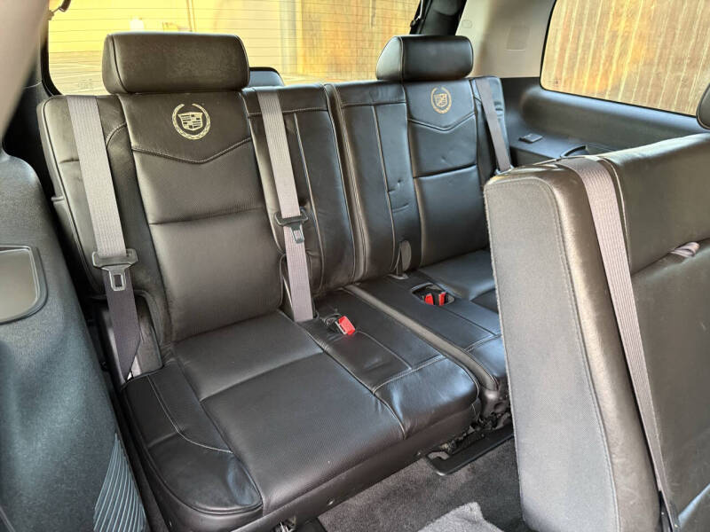 2012 Cadillac Escalade Hybrid Platinum Hybrid