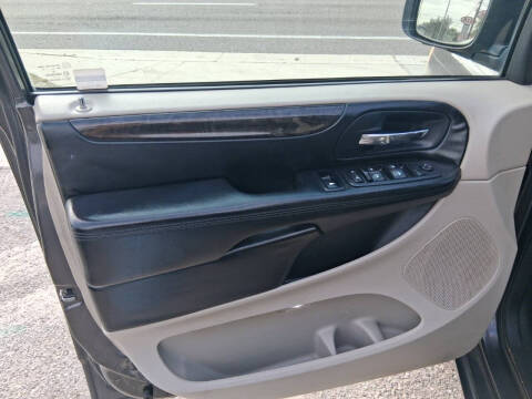 2016 Dodge Grand Caravan SE Plus