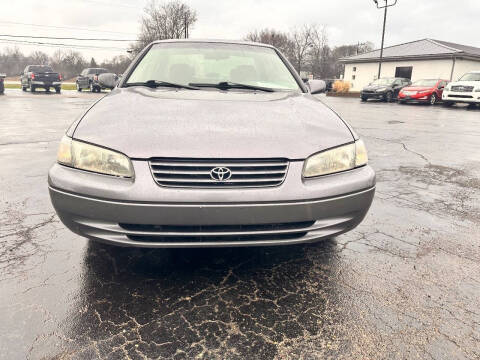 1999 Toyota Camry LE