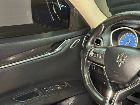 2017 Maserati Ghibli