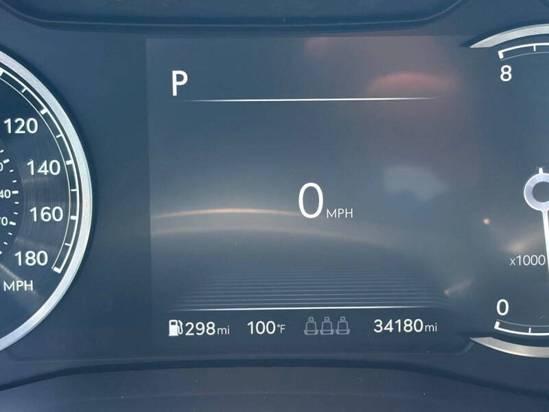 2025 Genesis G70