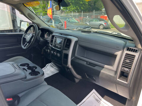 2016 RAM 1500 Express