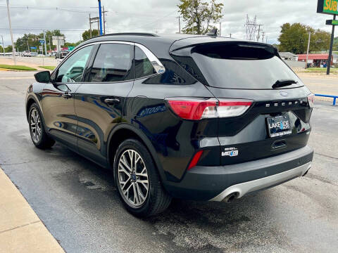2020 Ford Escape SEL