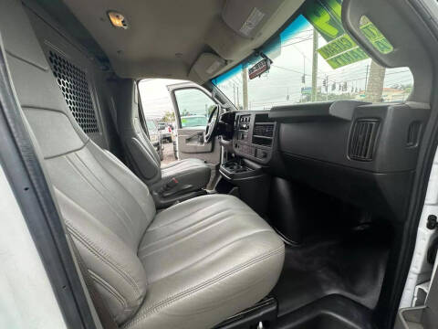 2019 Chevrolet Express 2500