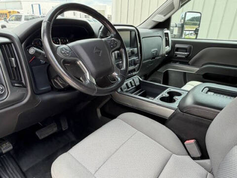 2020 International CV515