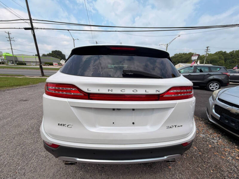 2017 Lincoln MKC Select