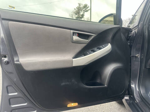 2013 Toyota Prius Three