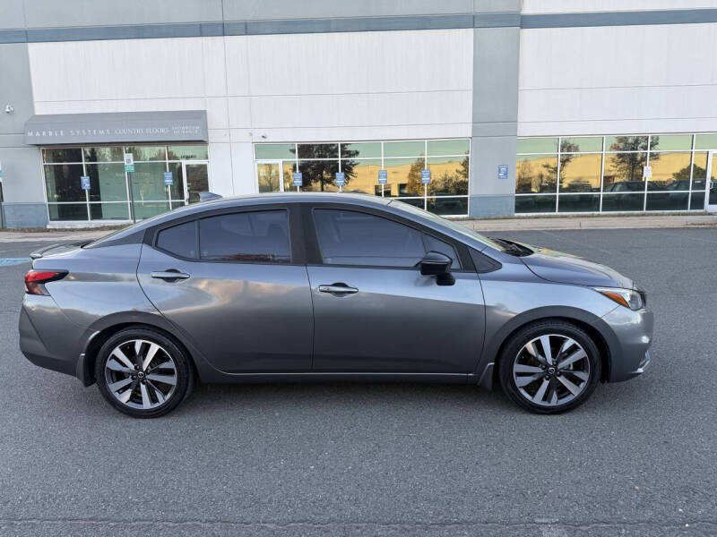 2020 Nissan Versa SR