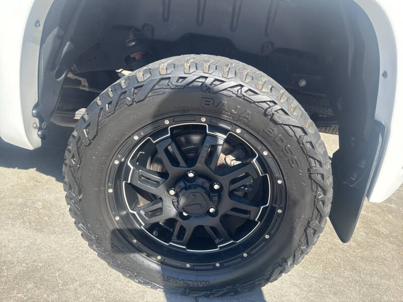 2015 Toyota Tundra SR5