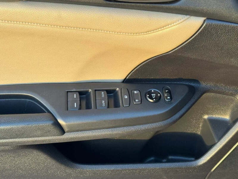 2017 Honda Civic EX-L w/Navi