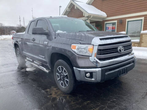 2015 Toyota Tundra for sale at Auto Outlets USA in Rockford IL