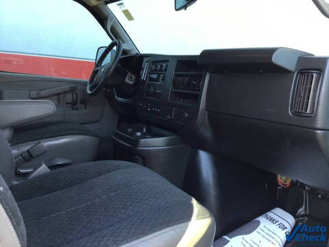 2022 Chevrolet Express 2500