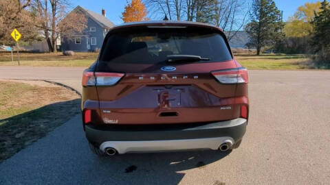 2021 Ford Escape SE