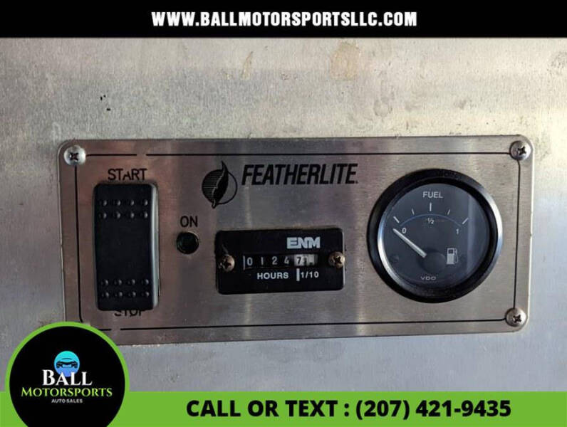 2004 Featherlite Trailer Two Car Hauler