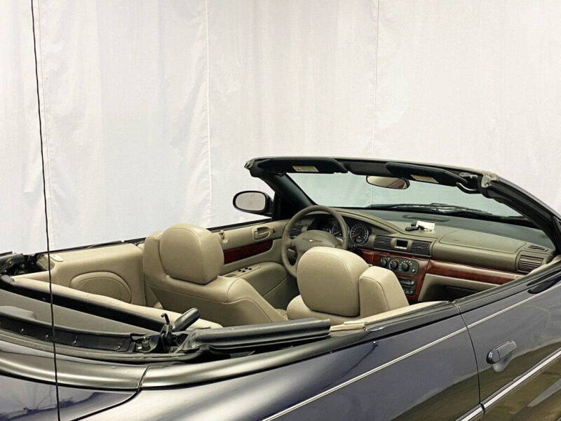 2002 Chrysler Sebring LXi