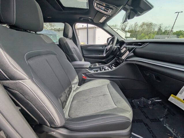 2025 Jeep Grand Cherokee L Laredo X