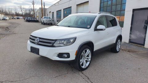 2013 Volkswagen Tiguan for sale at JT AUTO in Parma OH