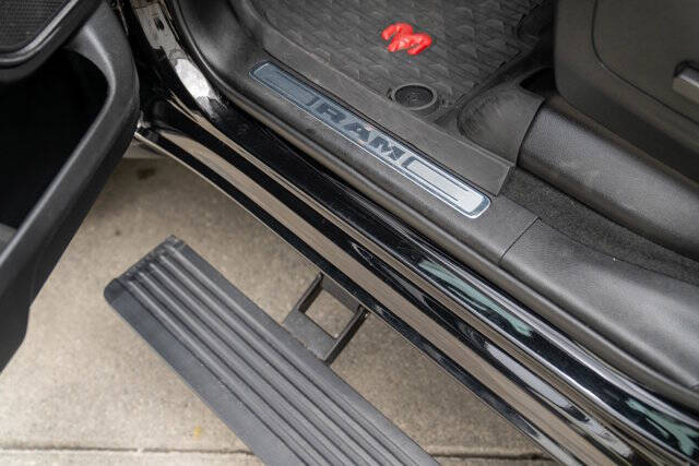 2021 RAM 1500 13