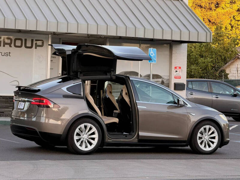 2016 Tesla Model X