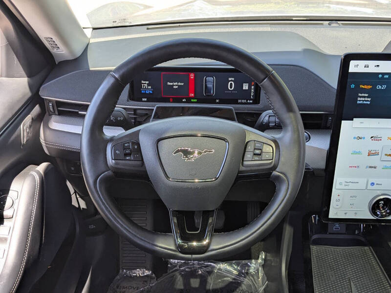 2022 Ford Mustang Mach-E California Route 1