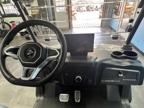 2025 Denago Nomad XL