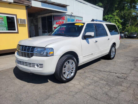 2013 Lincoln Navigator L