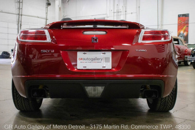 2009 Saturn SKY Red Line