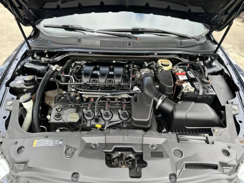 2016 Ford Taurus SE