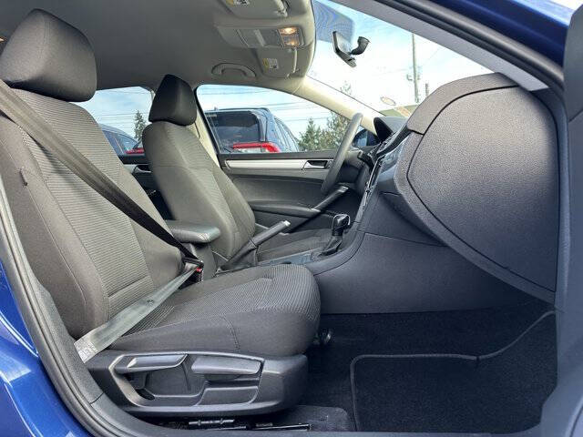 2016 Volkswagen Passat